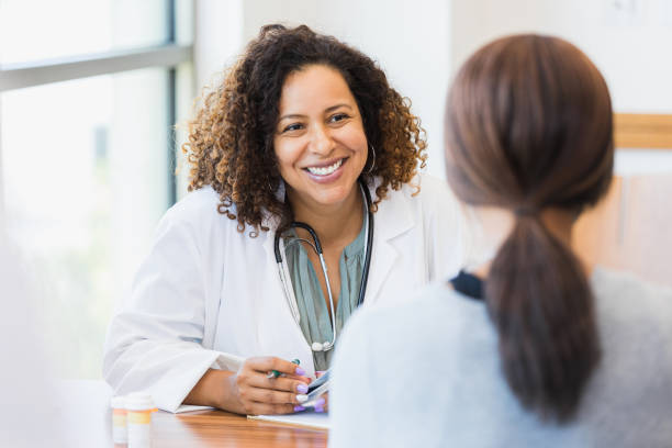 Homeopathy doctor consulting with patient at Abhivyakt Homoeo Clinic